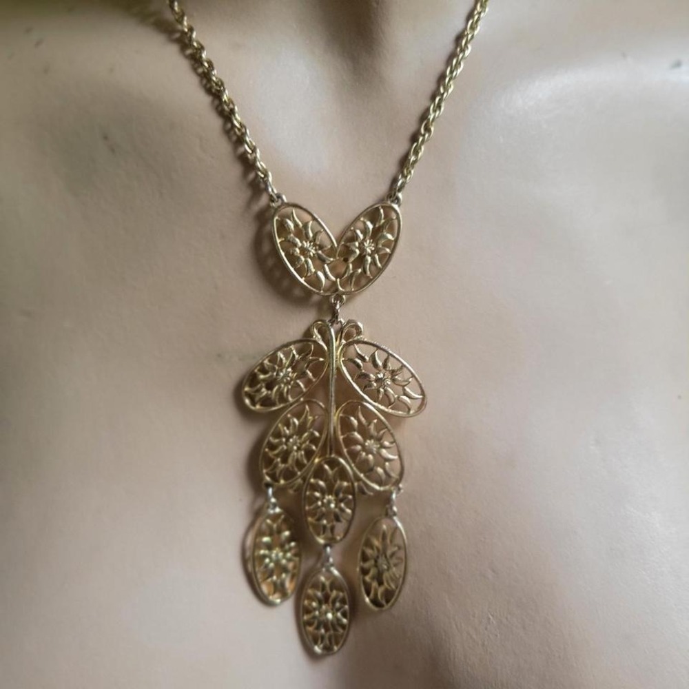 Vintage Floral Filigree Statement Necklace Gold EX
